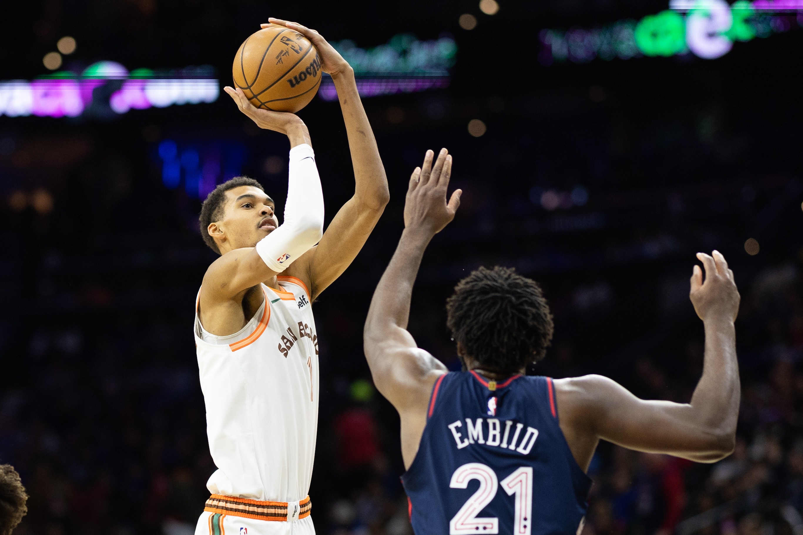 KAIYUN-巴图姆：恩比德说文班无法打破盖帽纪录 因没人敢在他面前投篮